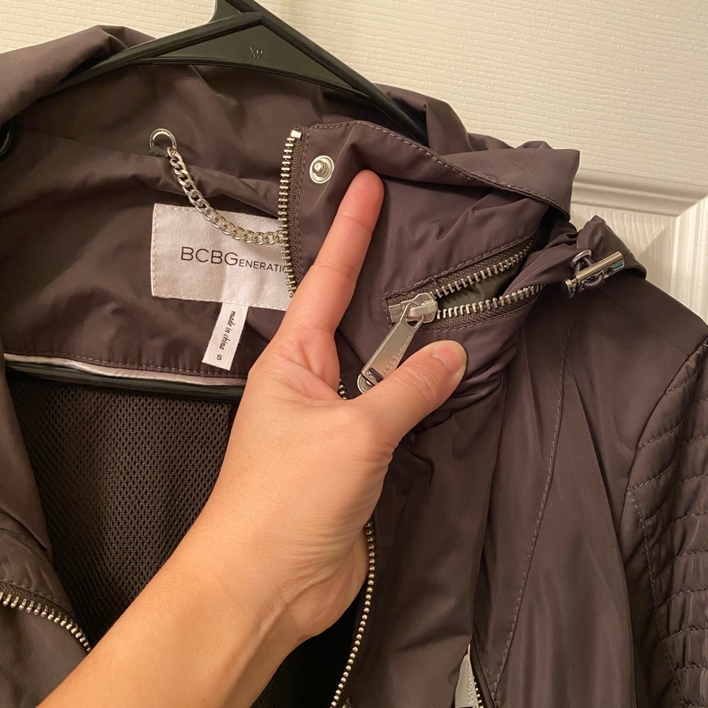 NEW BCBG Jacket - Picture 6 of 8